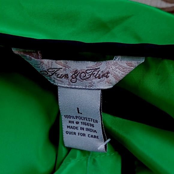 Fun & Flirt Pull On Lightweight Blouse NEW- Sz. Lrg - Picture 6 of 6